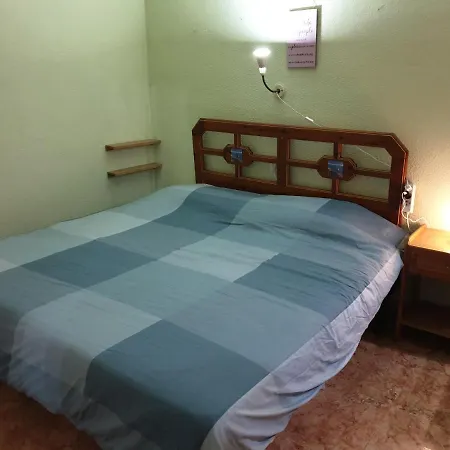 Apartament In Front Of The Sea טורמולינוס